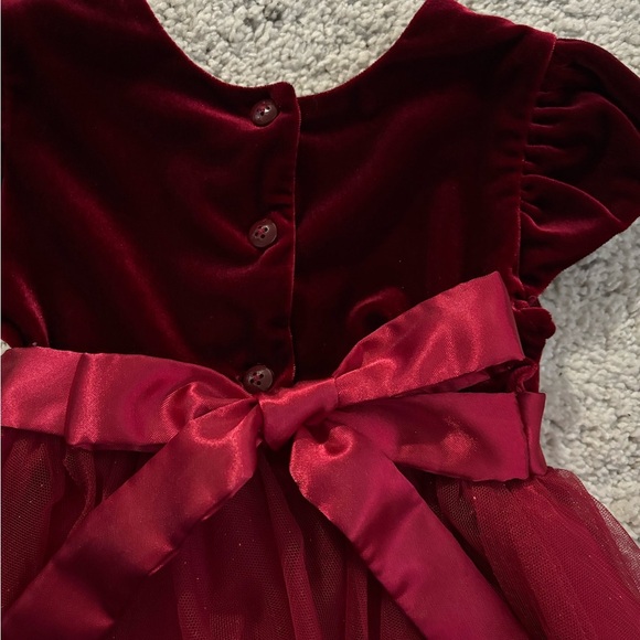 Jona Michelle Rich Red Velvet Bow Dress with Sparkly Tulle Skirt Size 3 - Picture 6 of 7